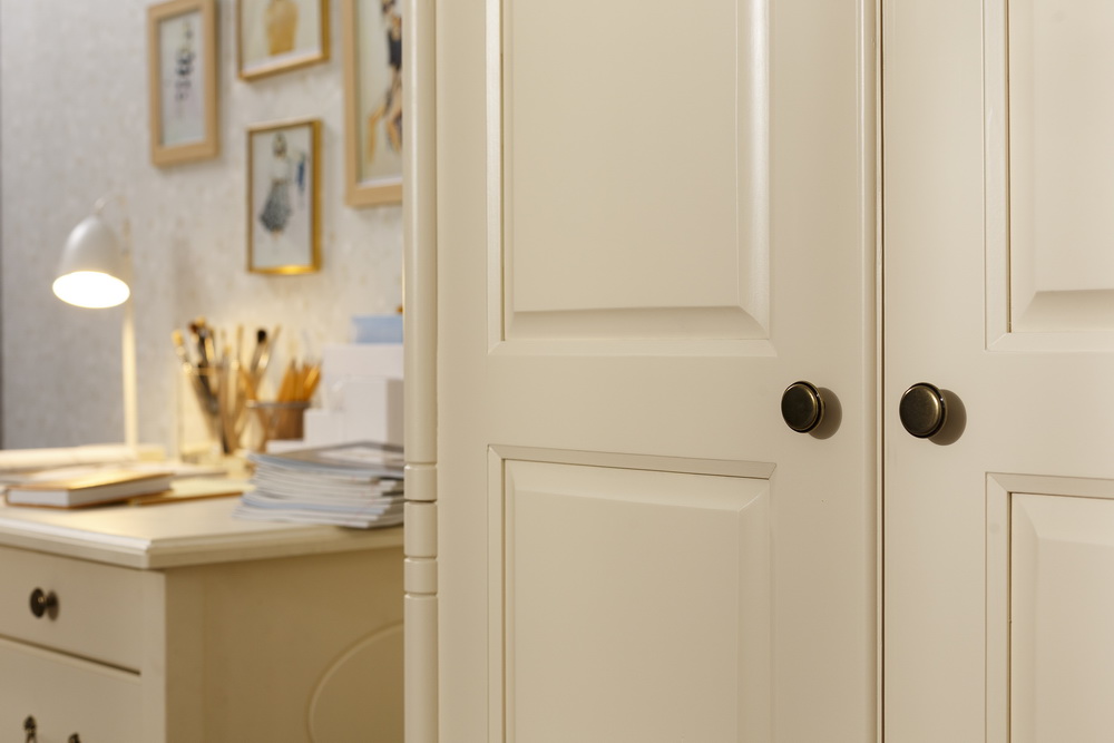 Шкаф трёхстворчатый Айно №5