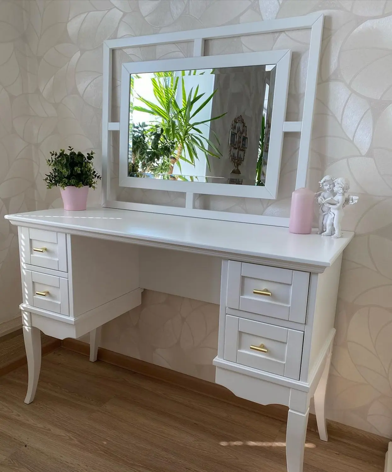 Стол Дамский 4 ящика