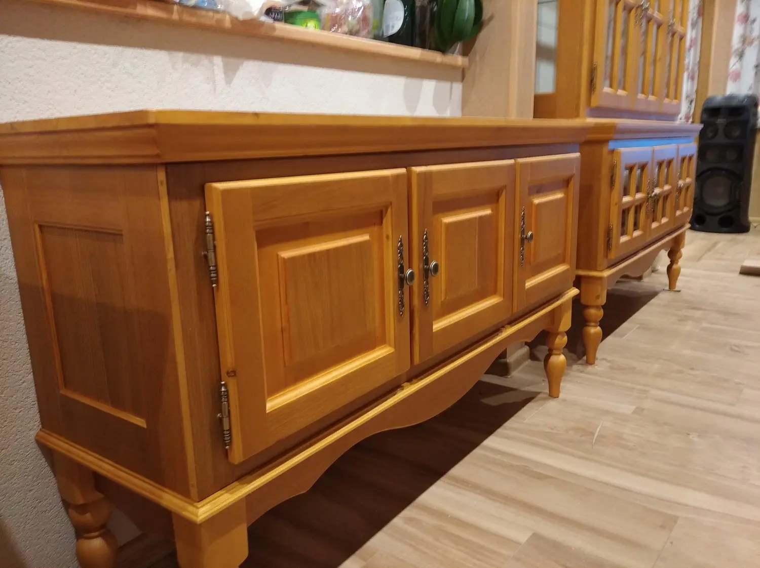 Комод Валенсия 2-52  сосна