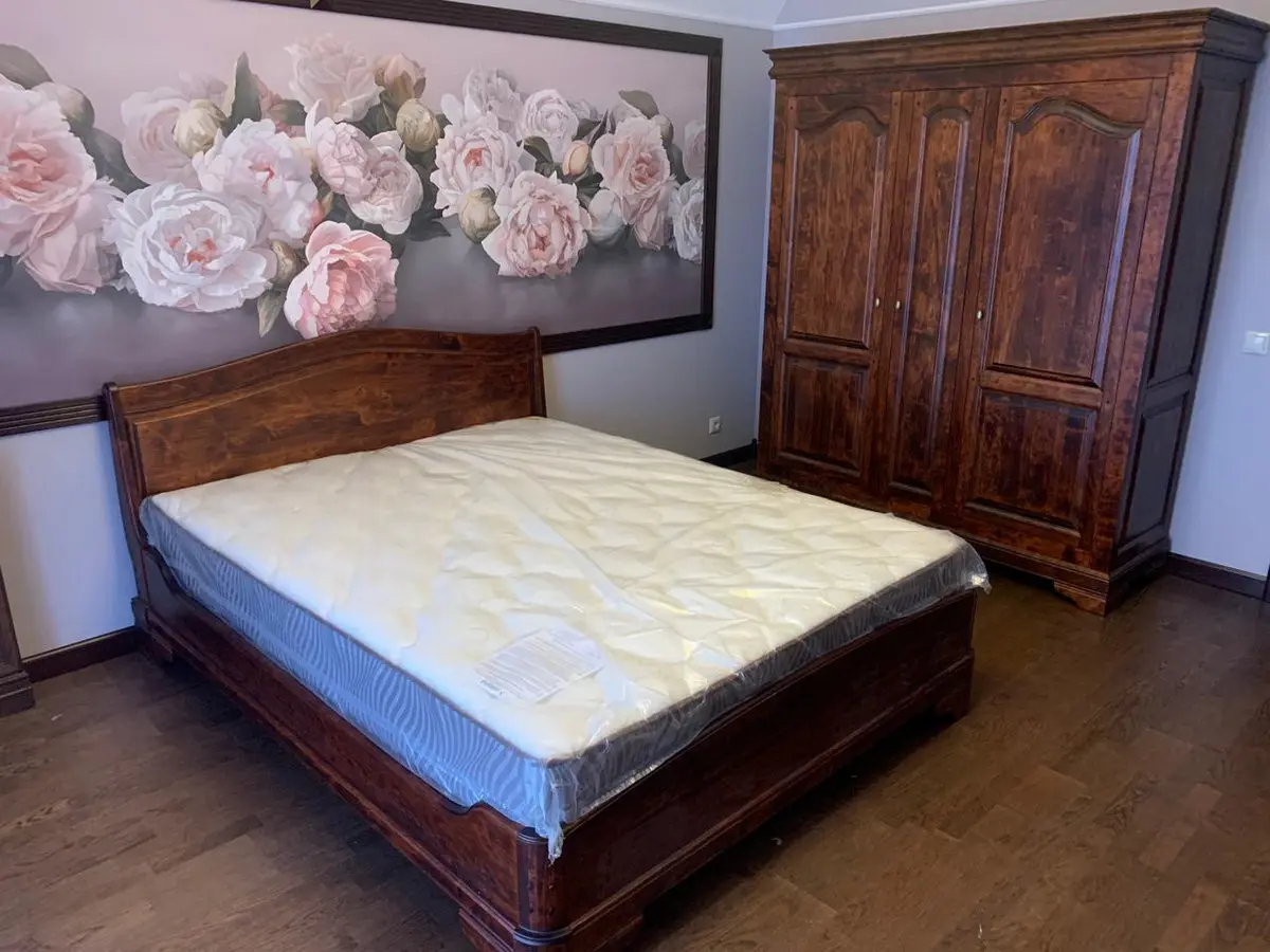 Кровать двухспальная Луи Филипп ОВ 03 2000х2000