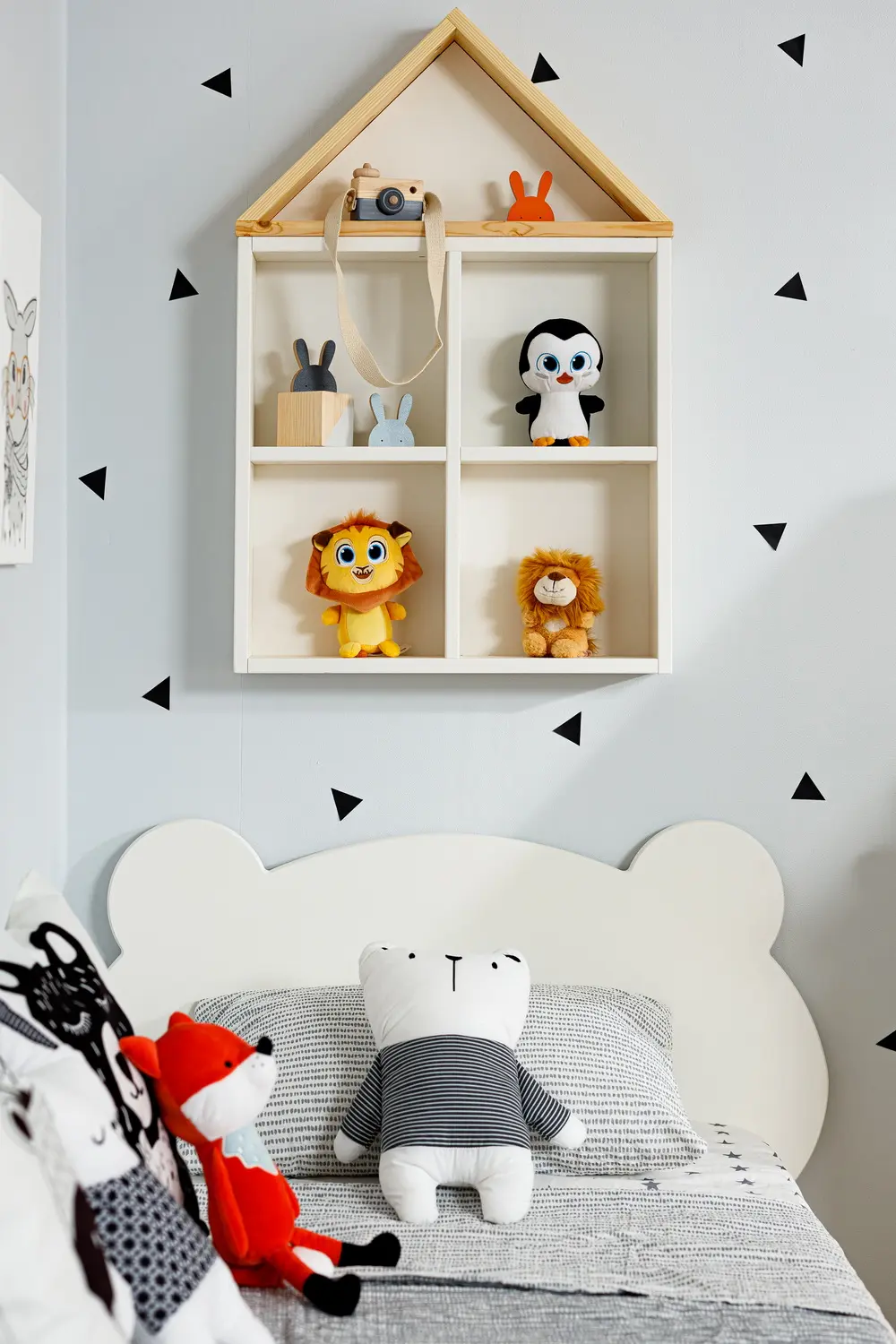 Полка светлая из сосны ТК №2