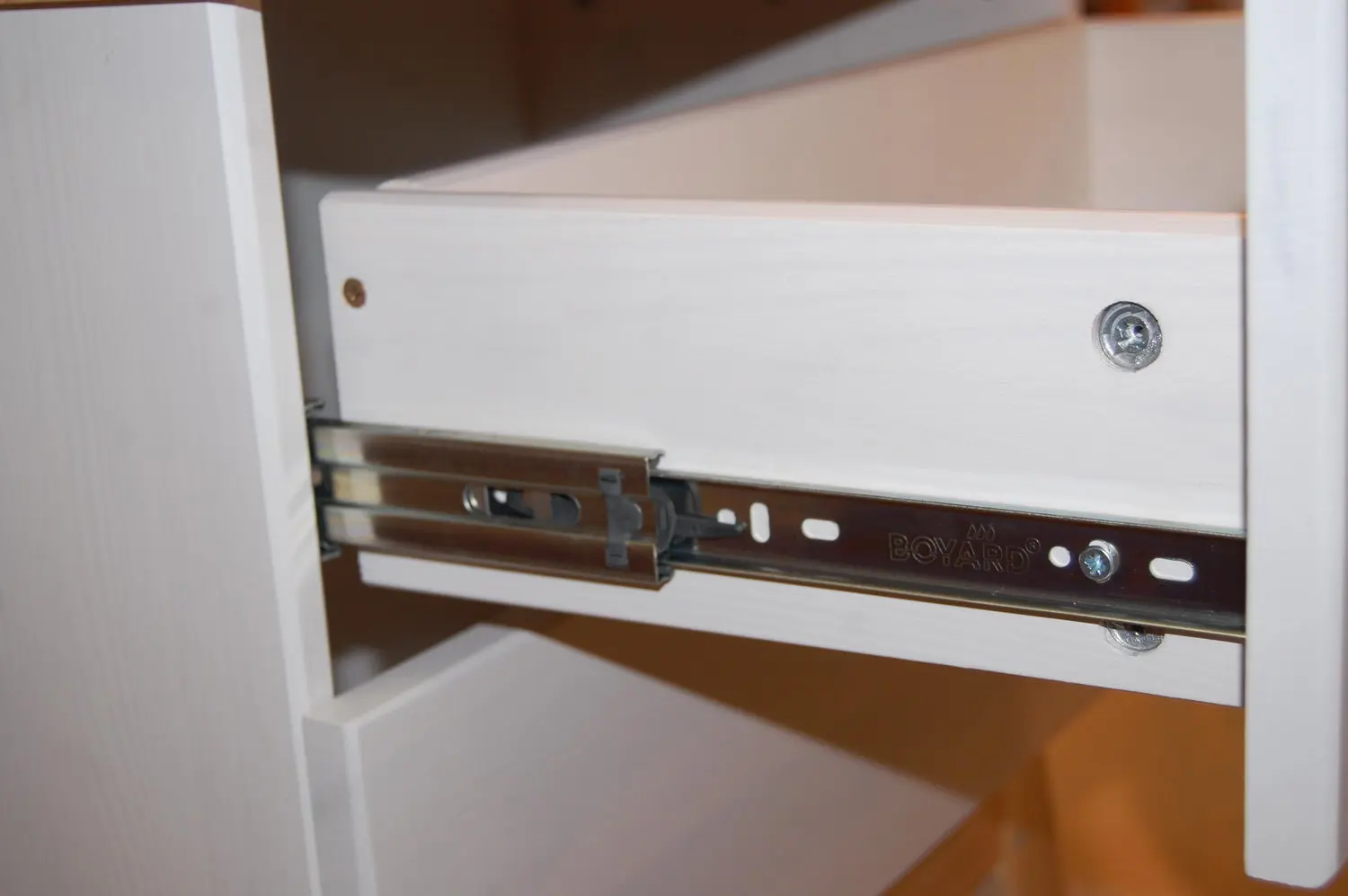 Тумба с 2 ящиками массив сосны детская ТК №6