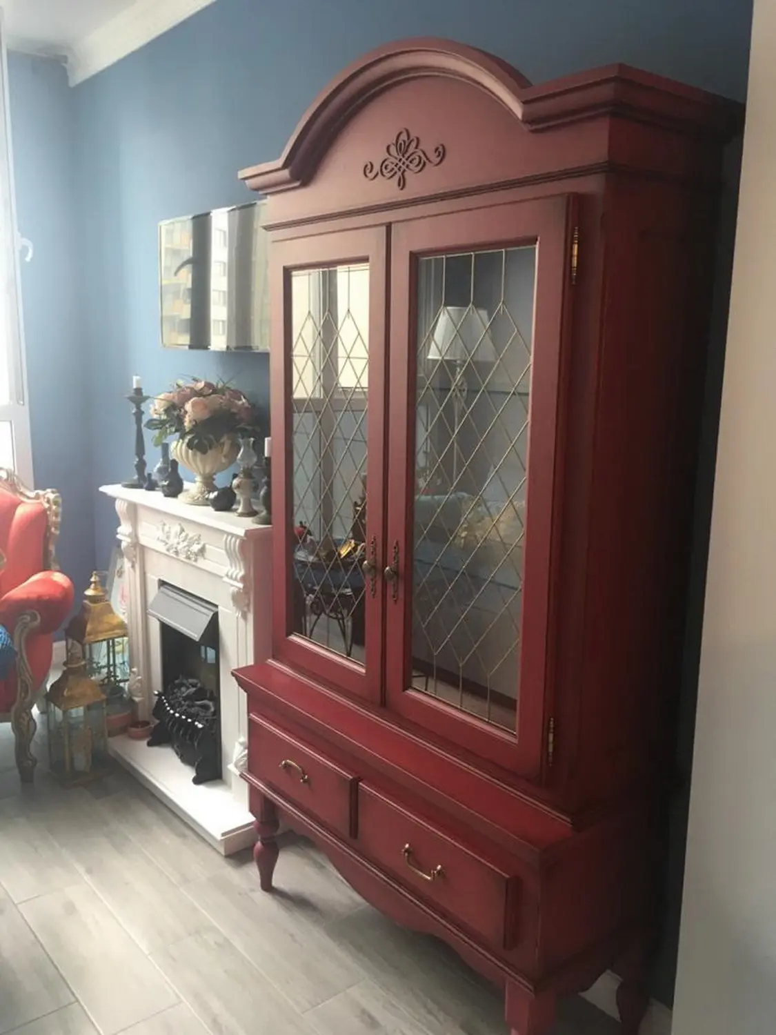 Сервант Валенсия 2-11  сосна