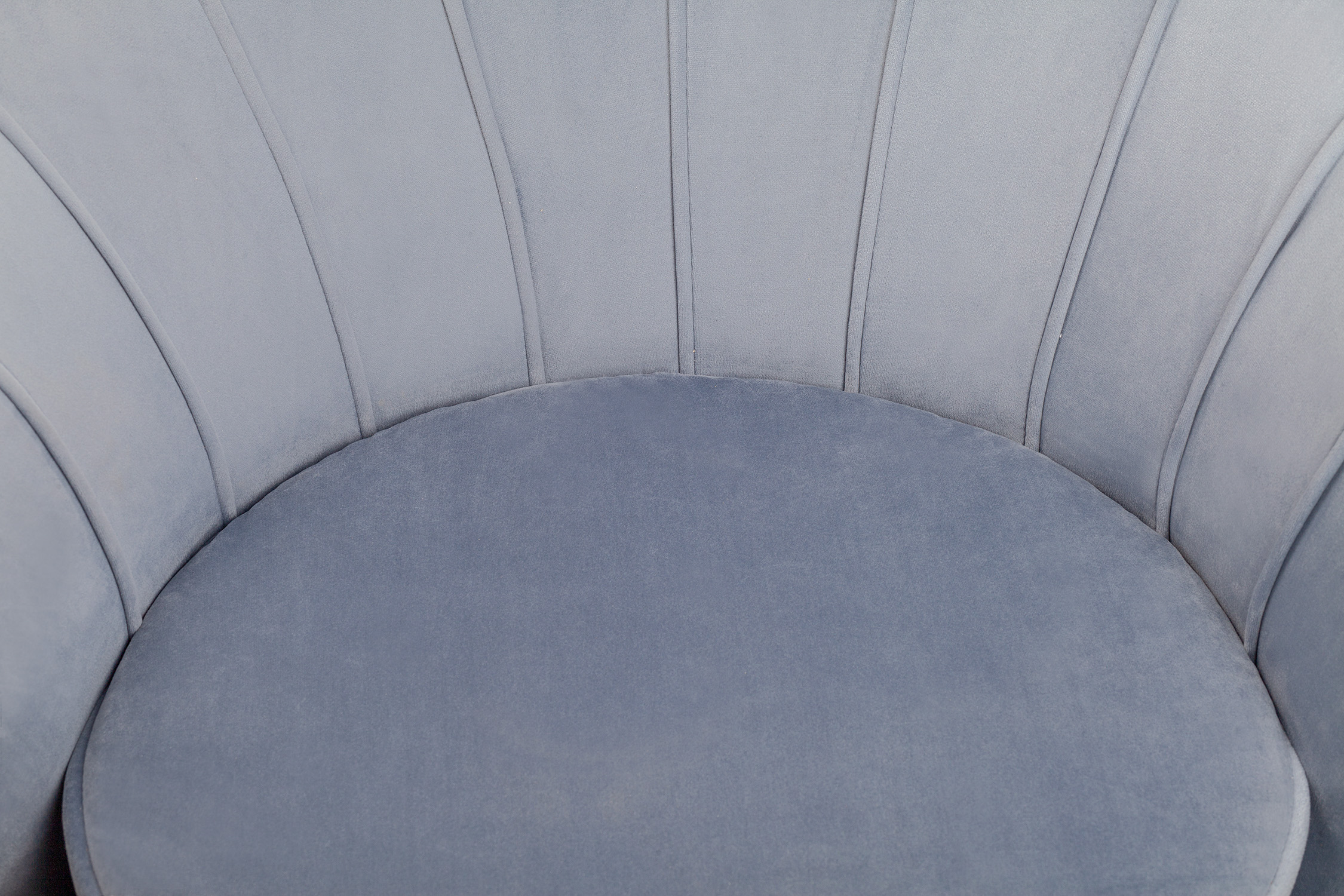 Низкое кресло ракушка Pearl Sky