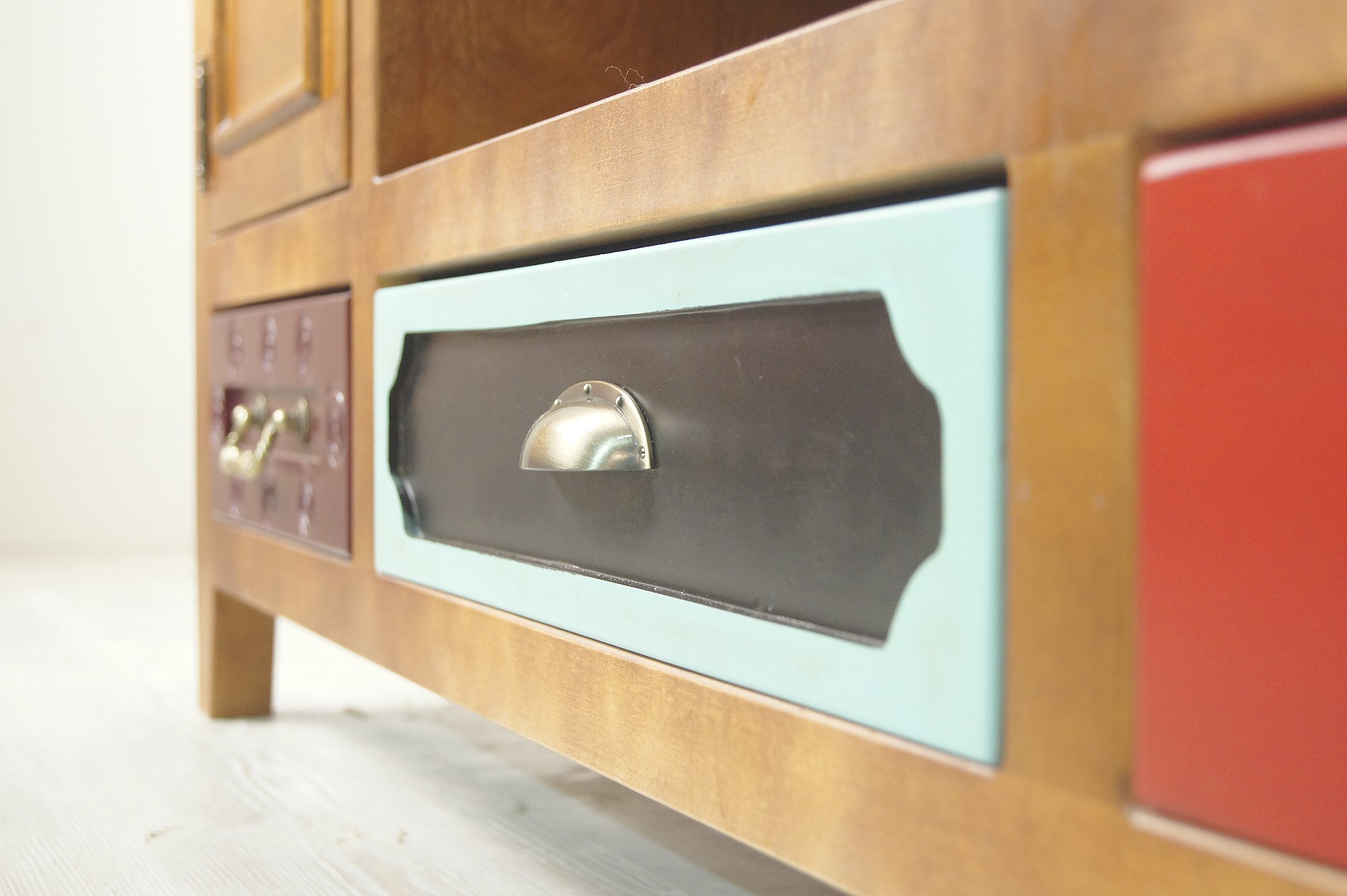 Комод с 3 ящиками из дерева "Gouache Birch" под TV арт М10528ETG