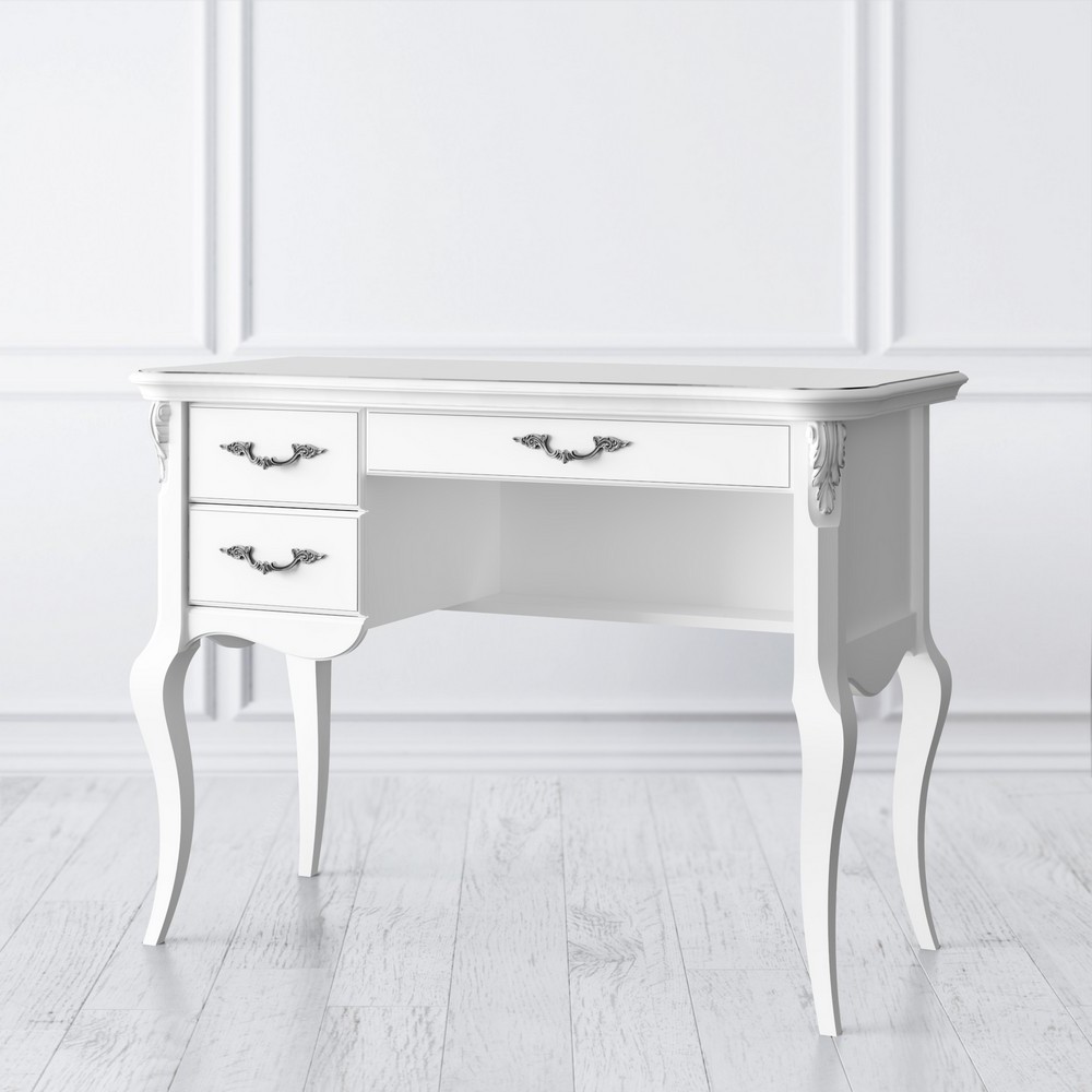 Туалетный столик 