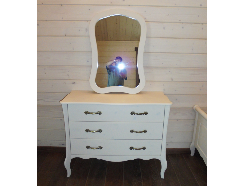 Зеркало бежевое из дерева ЛеБо