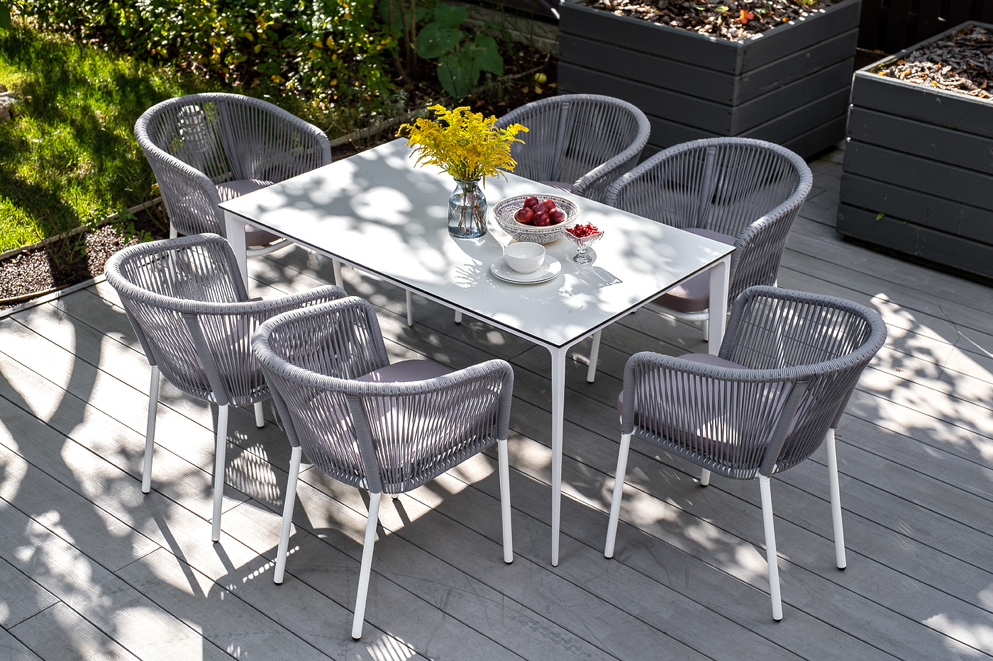 "Малакио" обеденная группа на 6 персон со стульями "Марцелло", каркас белый, роуп светло-серый