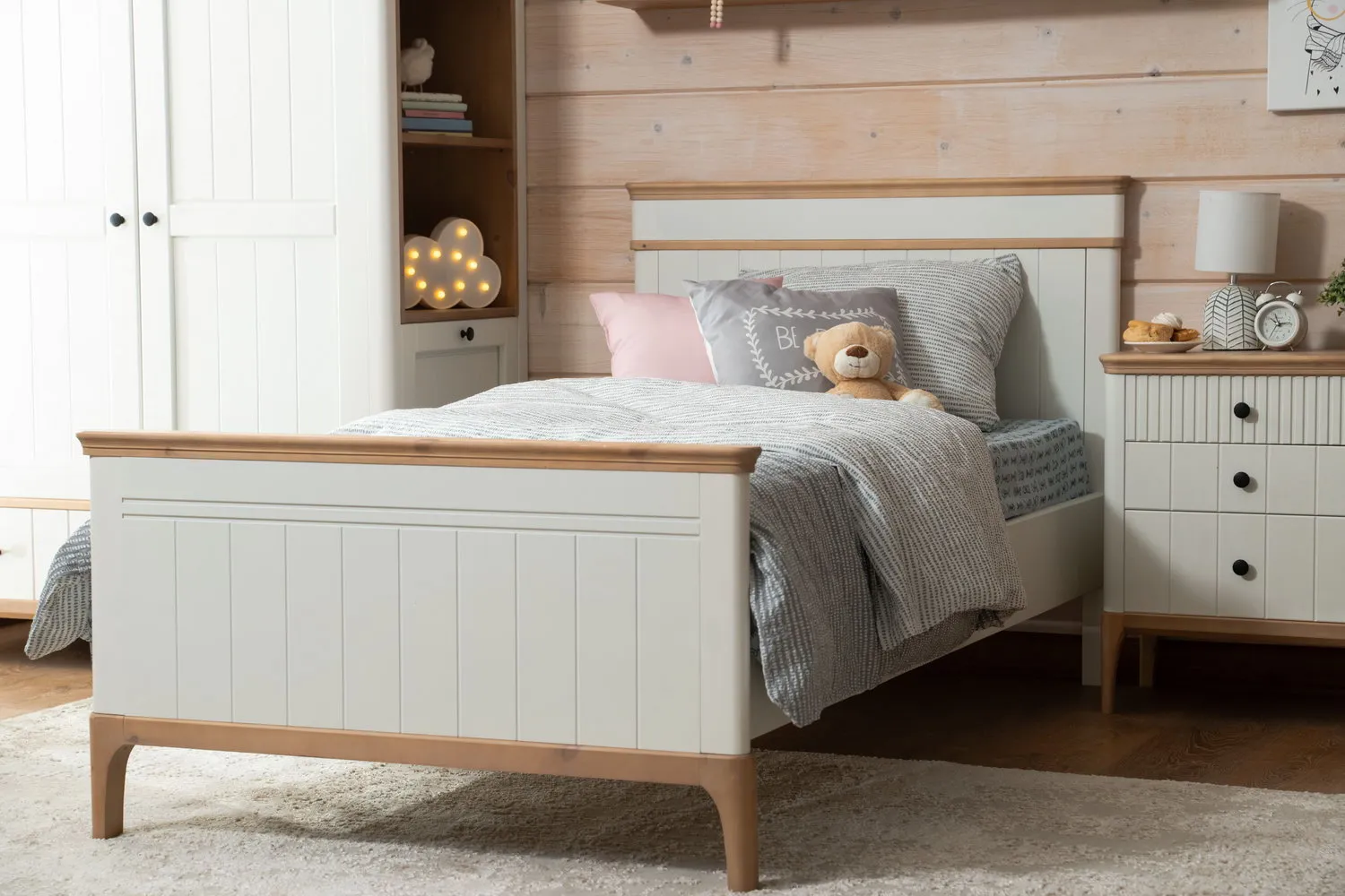 Кровать из дерева Грета №15 1400х2000