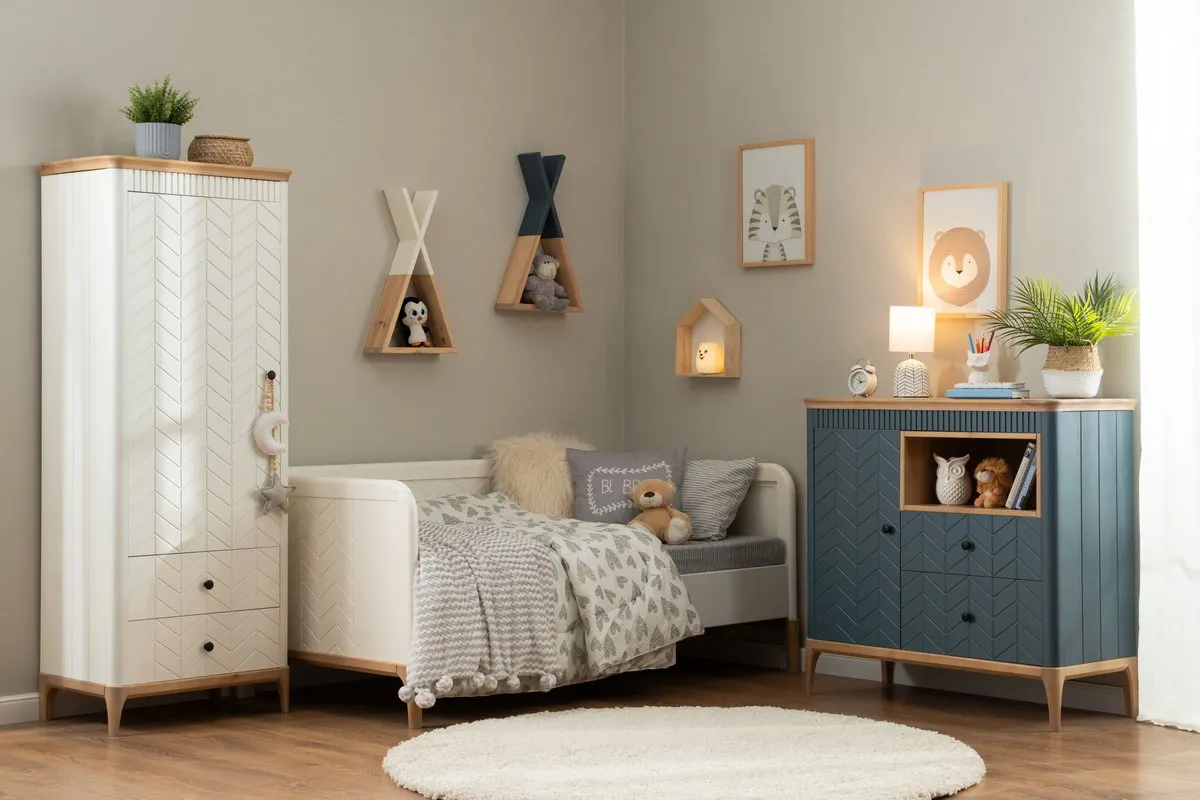 Тахта односпальная массив Грета №1 900х2000